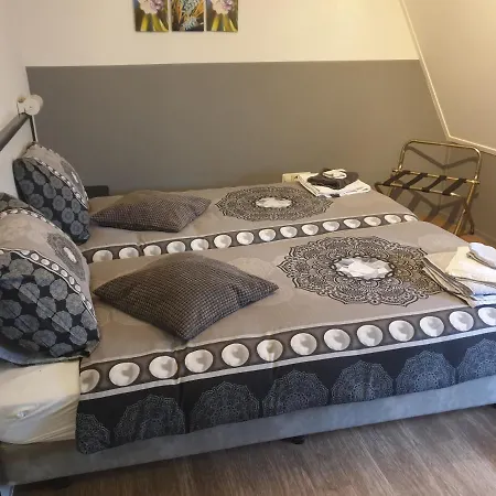 De Oude Smidse Bed & Breakfast Baexem